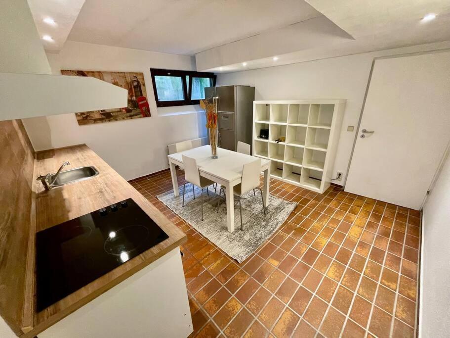 Merkurblick In Apartment *